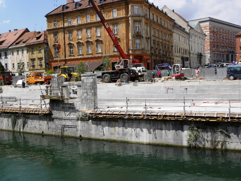 Renovation of Ljubljanica river bank, Breg 2